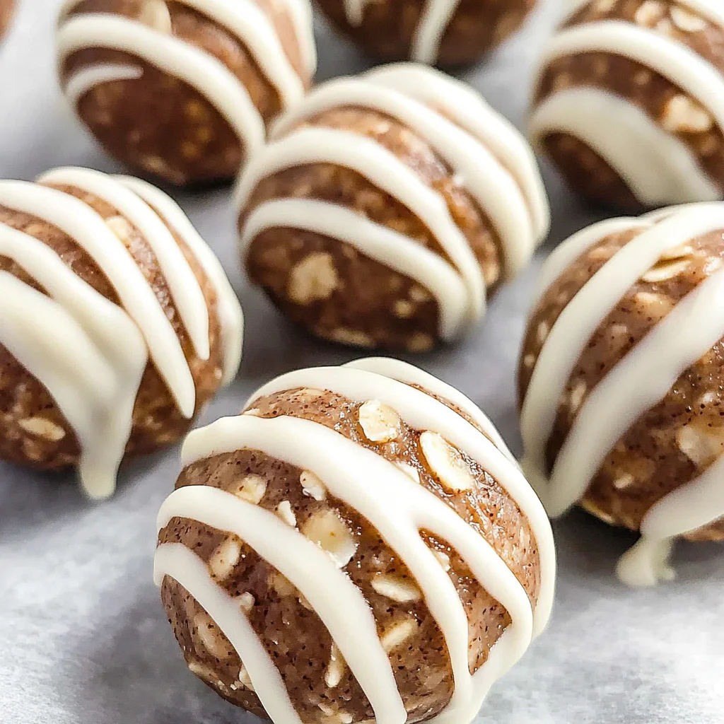 Cinnamon Roll Energy Bites